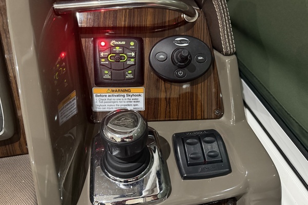 2014 Cruisers 35