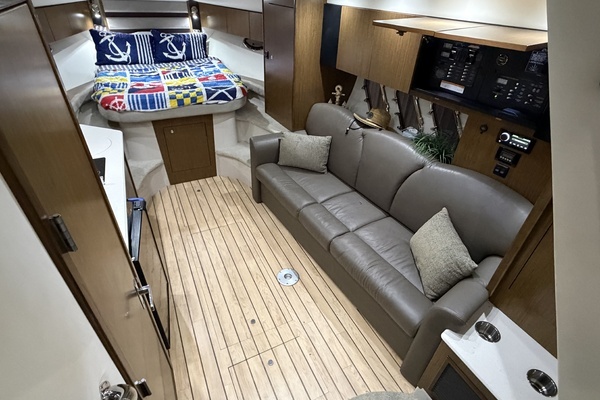 2014 Cruisers 35