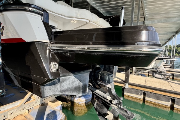 23ft Monterey Yacht For Sale