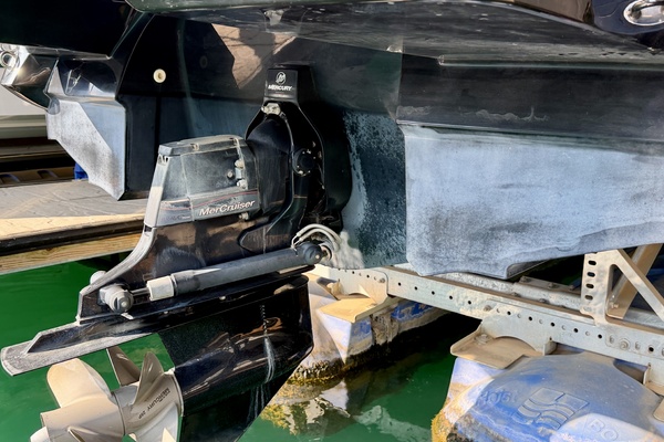 23ft Monterey Yacht For Sale