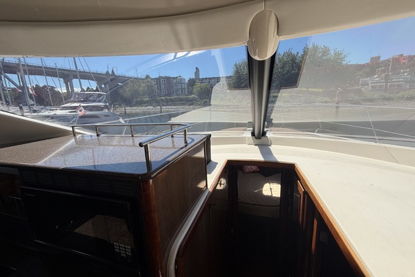 47ft Meridian Yacht For Sale