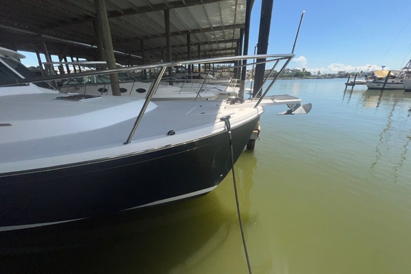 Last One 37ft Back Cove Yacht For Sale