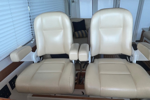 Last One 37ft Back Cove Yacht For Sale