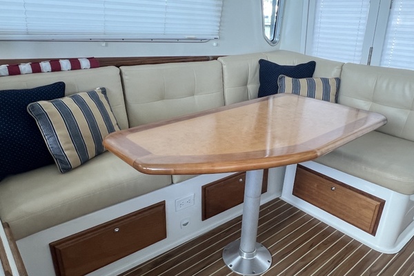 Last One 37ft Back Cove Yacht For Sale