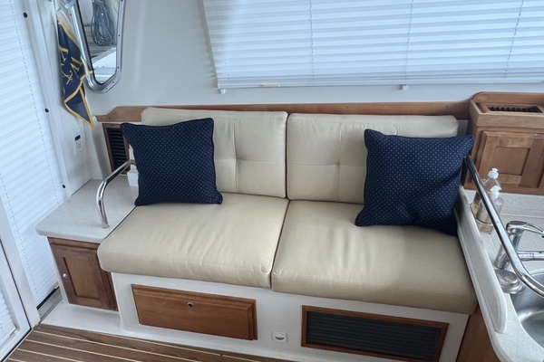 Last One 37ft Back Cove Yacht For Sale
