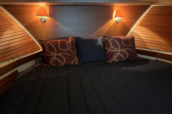 Last One 37ft Back Cove Yacht For Sale