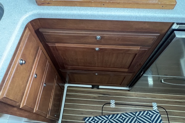 Last One 37ft Back Cove Yacht For Sale