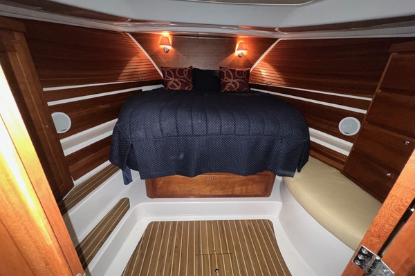 Last One 37ft Back Cove Yacht For Sale