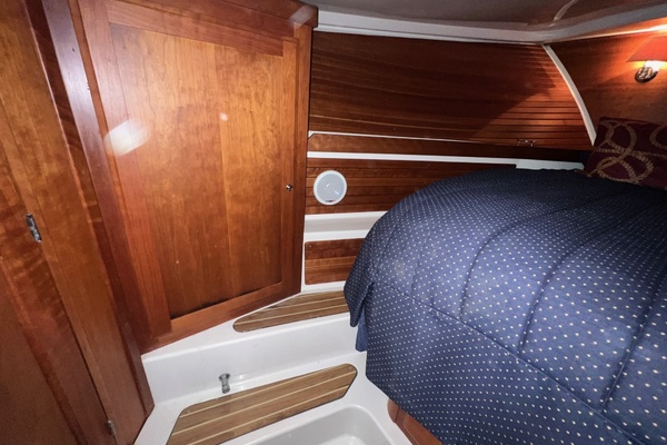 Last One 37ft Back Cove Yacht For Sale