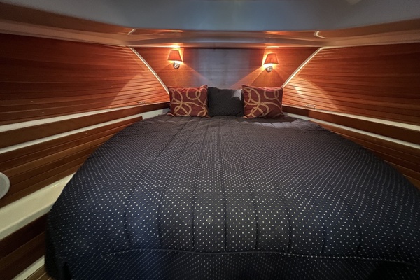 Last One 37ft Back Cove Yacht For Sale