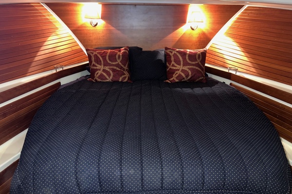 Last One 37ft Back Cove Yacht For Sale