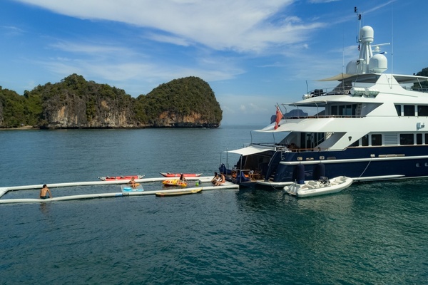 LADY AZUL 129ft Heesen Yachts Yacht For Sale