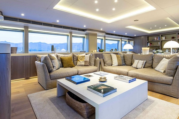 UNEXPECTED 123ft Heesen Yachts Yacht For Sale