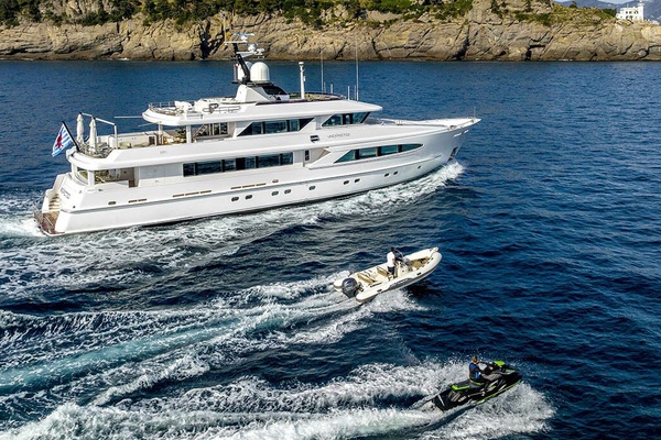 UNEXPECTED 123ft Heesen Yachts Yacht For Sale