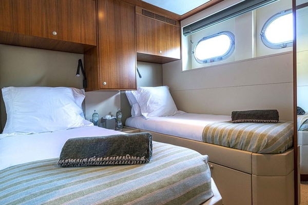 UNEXPECTED 123ft Heesen Yachts Yacht For Sale