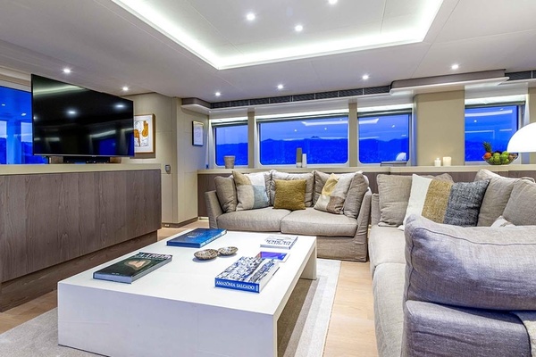 UNEXPECTED 123ft Heesen Yachts Yacht For Sale