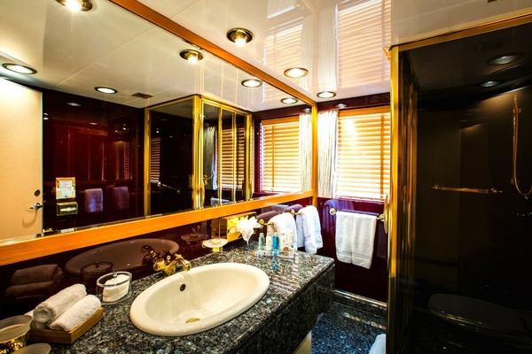 ESMERALDA 201ft Codecasa Yacht For Sale