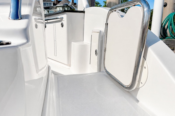 26ft Chaparral Yacht For Sale