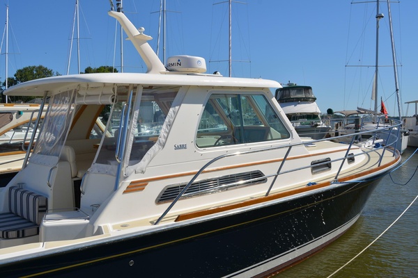 Serene 34ft Sabre Yacht For Sale