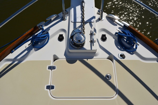 Serene 34ft Sabre Yacht For Sale