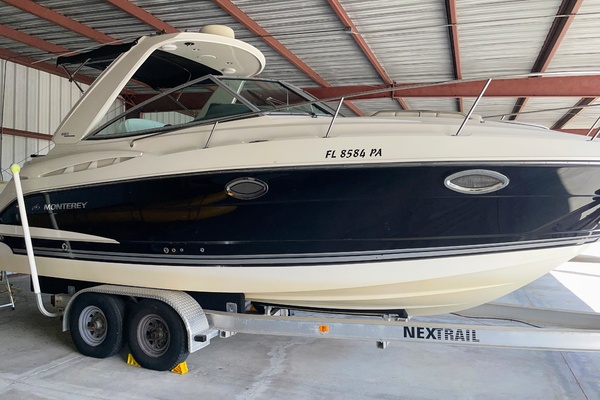 Trailer included 28ft Monterey Yacht For Sale