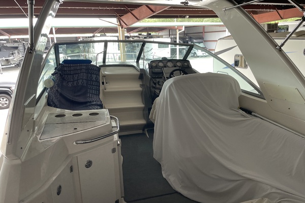 Trailer included 28ft Monterey Yacht For Sale