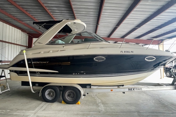Trailer included 28ft Monterey Yacht For Sale