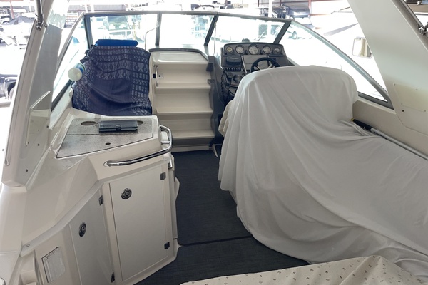 Trailer included 28ft Monterey Yacht For Sale