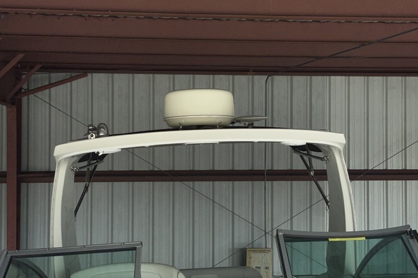 Trailer included 28ft Monterey Yacht For Sale