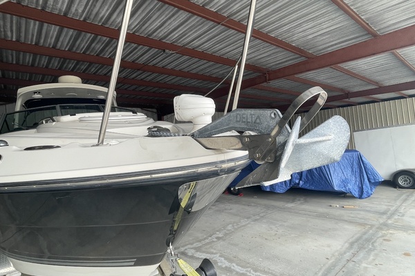 Trailer included 28ft Monterey Yacht For Sale