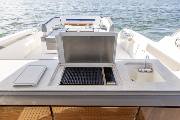 43ft Tiara Sport Yacht For Sale