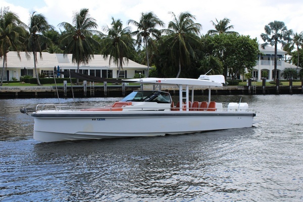 37-ft-Axopar-2017-37 Sun Top- Delray Beach Florida United States  yacht for sale