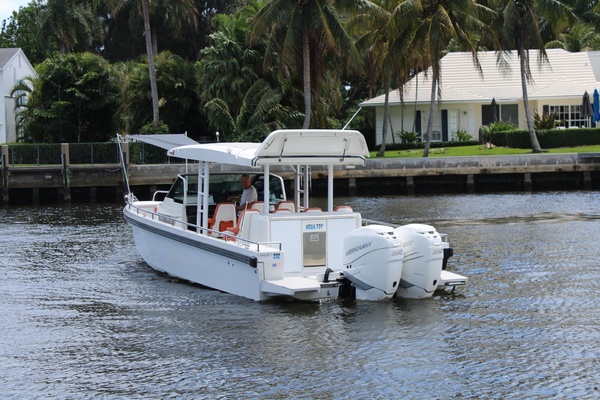 37ft Axopar Yacht For Sale