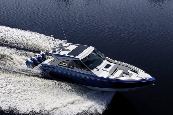 Formula 400 Super Sport Crossover Yacht For Sale