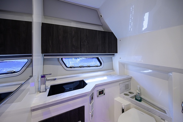 Out of the Blue 40ft Formula Yacht For Sale