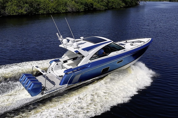 Out of the Blue 40ft Formula Yacht For Sale