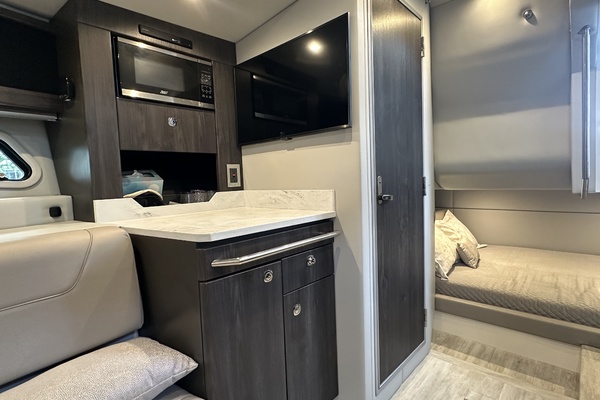 Out of the Blue 40ft Formula Yacht For Sale