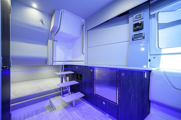Out of the Blue 40ft Formula Yacht For Sale
