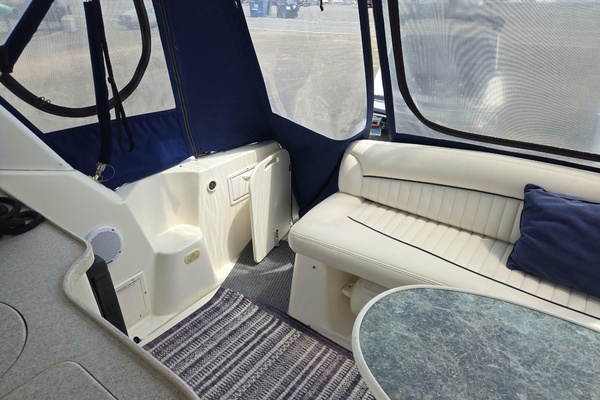 NAN SEA 33ft Rinker Yacht For Sale