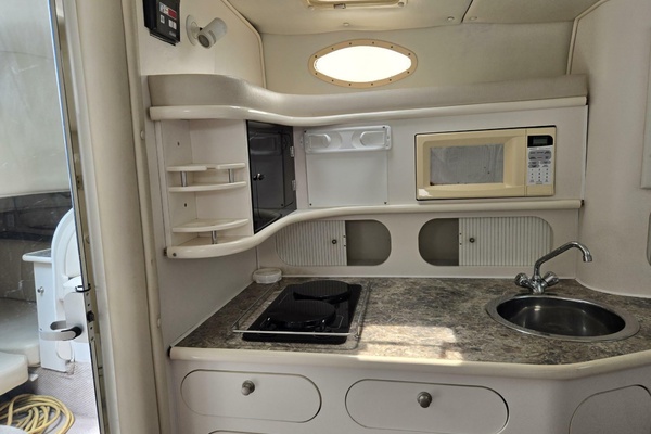 NAN SEA 33ft Rinker Yacht For Sale
