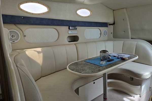 NAN SEA 33ft Rinker Yacht For Sale