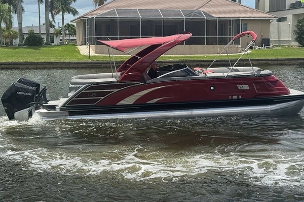 27ft Bennington Yacht For Sale