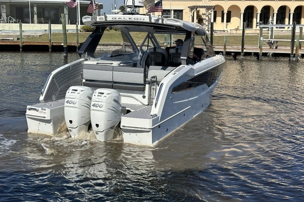 2022 Galeon 32