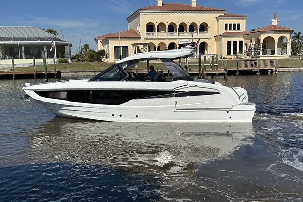 2022 Galeon 32
