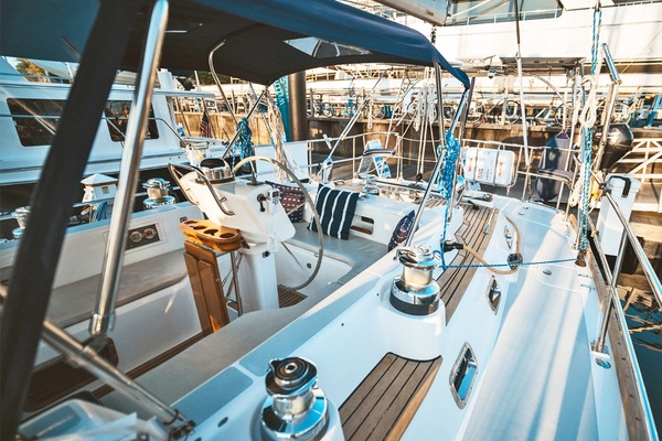 FREE RANGE 54ft Hylas Yacht For Sale