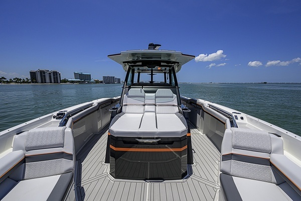 Formula 387 Center Console Fish Yacht For Sale