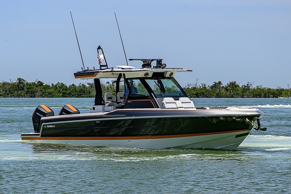 Lazy Girl 38ft Formula Yacht For Sale