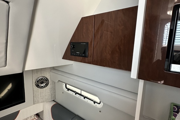 Lazy Girl 38ft Formula Yacht For Sale