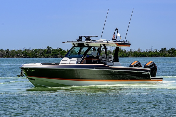 Lazy Girl 38ft Formula Yacht For Sale
