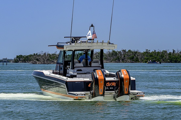 Lazy Girl 38ft Formula Yacht For Sale